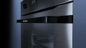 תנור מיקרוגל קומפקטי קו עיצוב GraphiteLine עם ökotherm®, צג TFT ו-10 פונקציות.