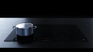 כיריים אינדוקציה 78 ס"מ עם 2 אזורי גמישות, glideControl+ ו-K-Connect