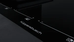 כיריים אינדוקציה 90 ס"מ עם Miradur®, 3 אזורי Flex ו-glideControl+